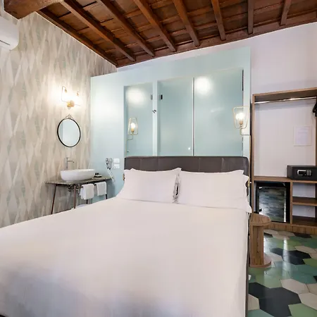 Trevi アパート ローマ